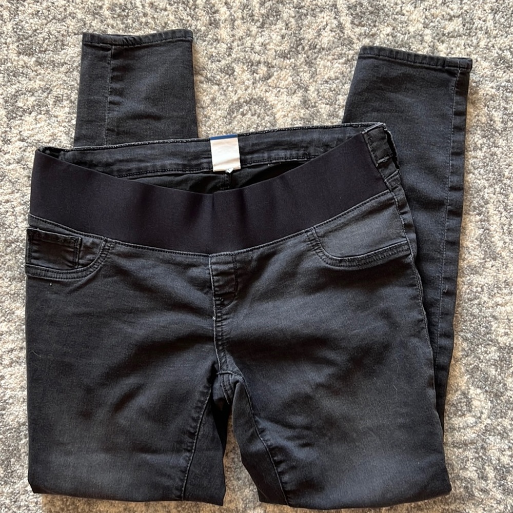 Old Navy Rockstar Maternity Skinny Jeans